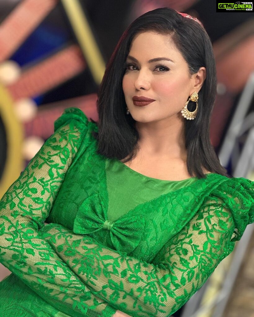 Veena Malik Instagram - #Mastiyan #onset #Veenamalik