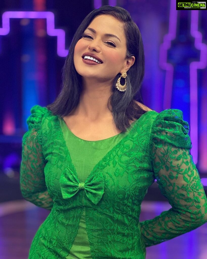 Veena Malik Instagram - #Mastiyan #onset #Veenamalik