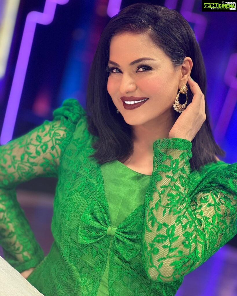 Veena Malik Instagram - #Mastiyan #onset #Veenamalik