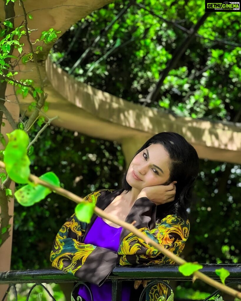 Veena Malik Instagram - #Veenamalik #☘☘🍀🍀🍀🌹🌹🍂🍂🍂🌼🌼🌼🌾🌾🌵🌸🌸🌺🌺🌺🌿🌿🍃🍃🍃🎄🌻🌻🎋🎋💐💐💐💐💐🌼🌼🌾🌾🌷🍁🍁🍁🌷🌷🌷🌹🌹🍂