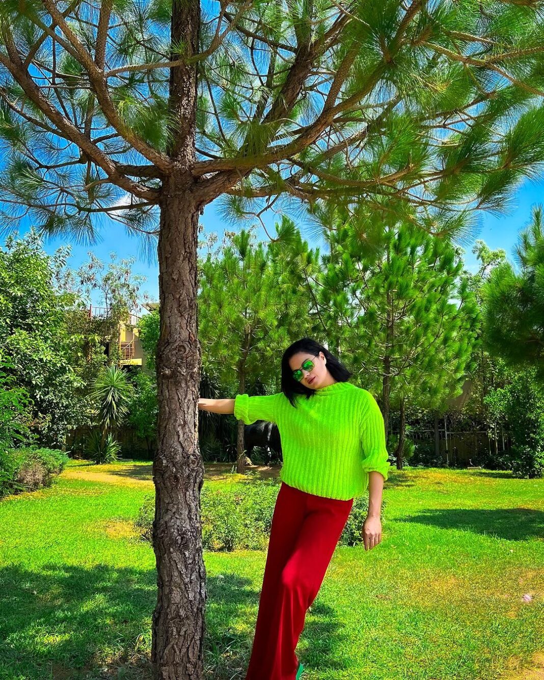 Veena Malik Instagram - #mosam😍 #veenamalik #vinnature #vinista #👒👑