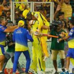 Venba Instagram - This frame❣️melts my heart🥺 Love you THALA 🙏🥺❣️forever and ever🥺❤❤ Such a emotional match🥺 Thank you CSK💛💛💛💛 Thank you JADDU💛😎 #csk #dhoni #thaladhoni #love #chennaisuperkings #champion #2023