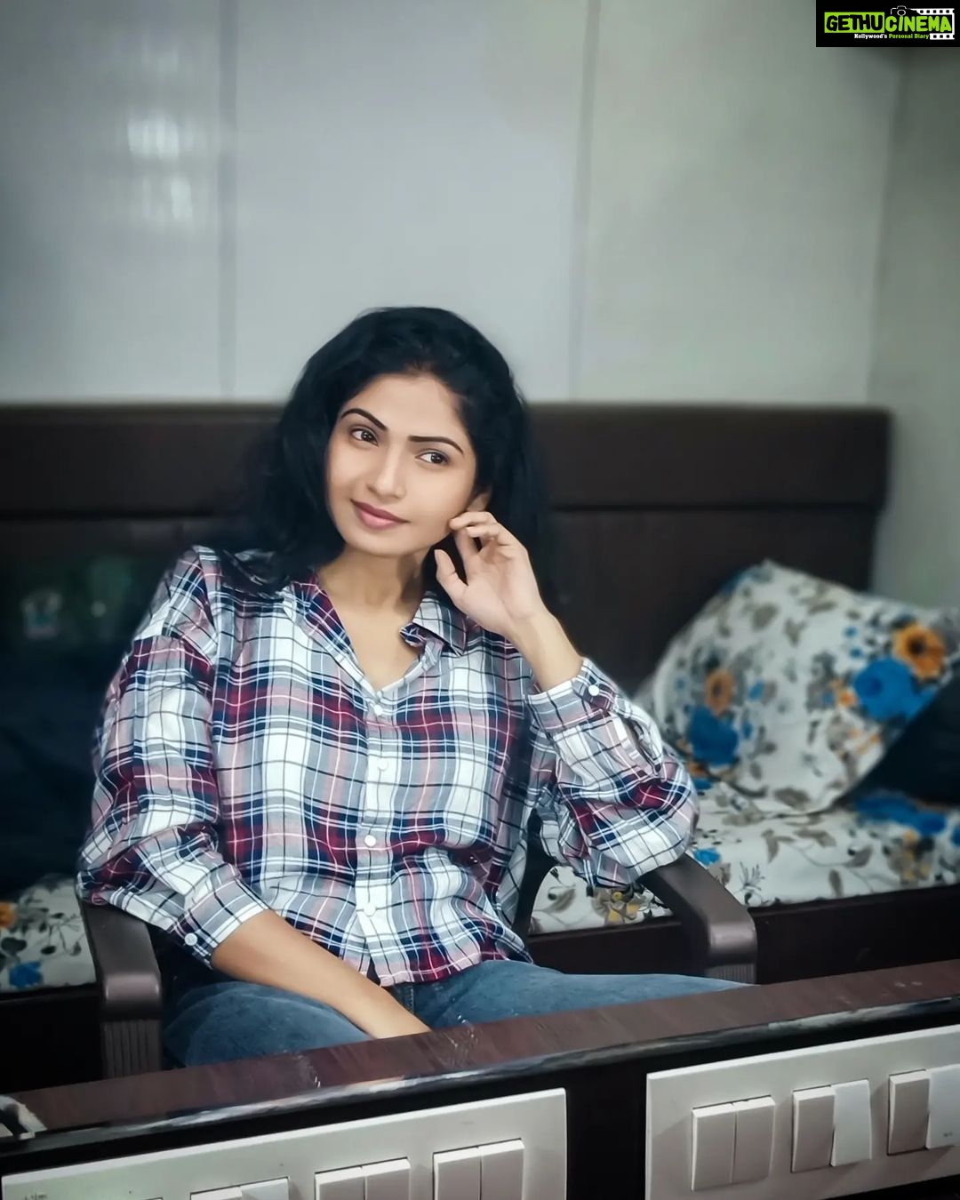 Venba Instagram - Vanity clickzzz π·β #love #smile #explore #instalike #beautiful #bhfyp #followforfollowback #likesforlike #art #photooftheday #followme #smile #happy #instagram #nature #style #life #myself #likeforfollow