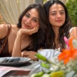 Vidhi Pandya Instagram - Hello, 26. 🍯🍩 - 04.06.2023 #birthdaybrunch #beuniquelyyou #love