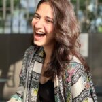 Vidhi Pandya Instagram - Caption on the last slide. 🤍 Wearing - @hellyshahofficial ‘s gift 😅💝 Clicked by the pro - @tanyasharma27 🌻😘 #beuniquelyyou #love