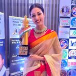 Vidisha Instagram – Humbly honoured and grateful for receiving this #dadasahabphalkeawards 🙏
.
.
.
#blessed #grateful #believer #universe #award #vidisha #vidishasrivastava #anitabhabhi #bgph