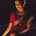 Vidisha Instagram – I’m a woman and that’s my super power !!
📸- @raajjchatterjii
.
.
#woman #strength #traditional #vidisha #vidishasrivastava