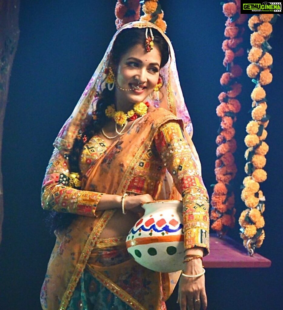Vidisha Instagram - Happy Holi !! . . . #holi #holivibes #festivals #colours #radhakrishna #beautiful #love #vidisha #vidishasrivastava