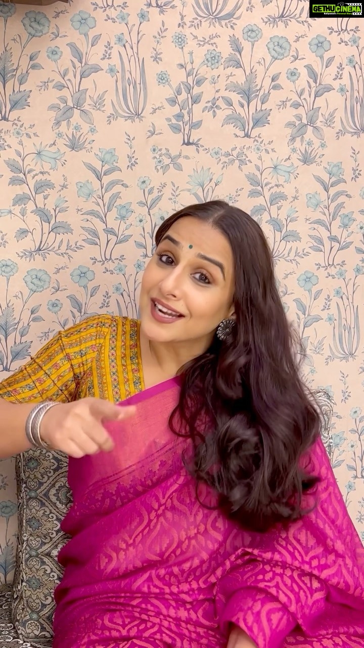 Vidya Balan Instagram - Am I the singer you need !? 🤔