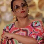 Vidya Balan Instagram - Stop saying I miss you 😎 Outfit: @rannagill