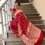 Vidya Balan Instagram – Sari, stairs ahead ❣️🤪

Sari: @silkmarkindia