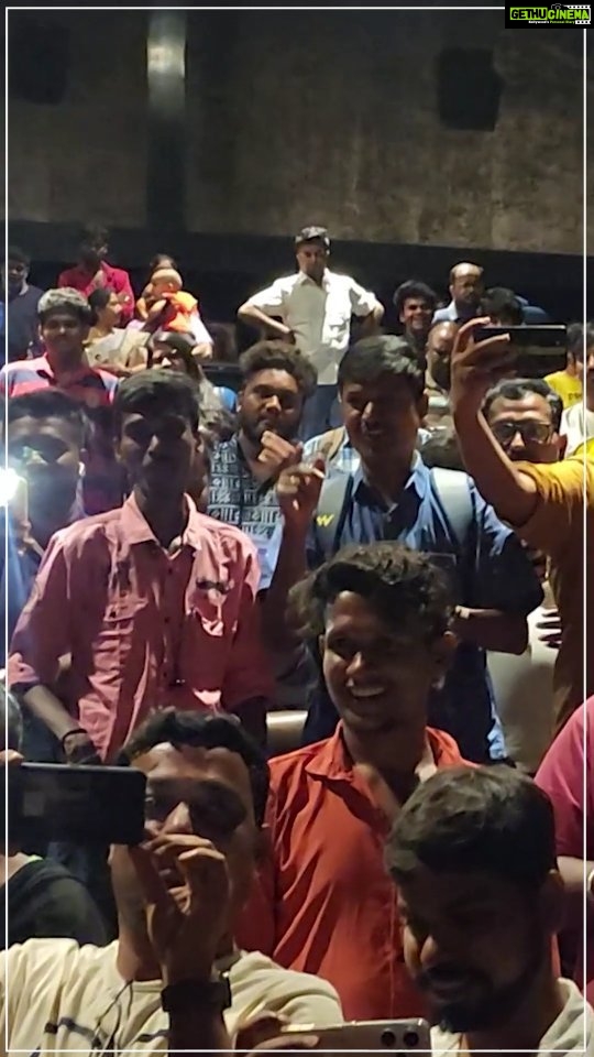 Aadhi Pinisetty Instagram - A surprise theater visit! Go have a fun riot with your partners and kids!! ♥️ #Partner #PartnerInCinemasNow @ihansika @iyogibabu @manoj_damodharan @pallakl @santhosh_dhayanidhi @drrajaofficial