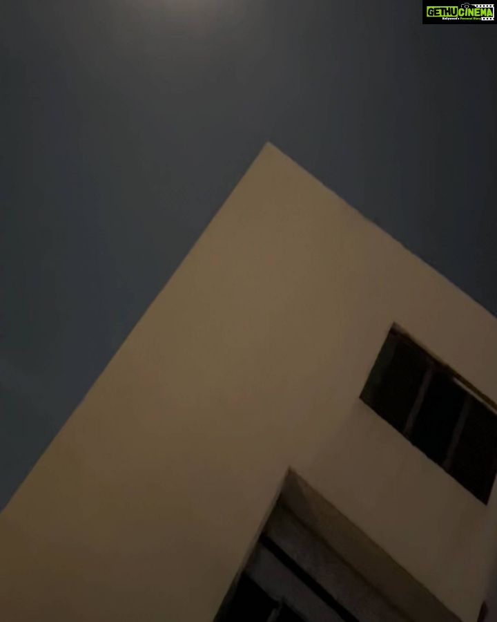 Aadhi Pinisetty Instagram - Once In a (super) #BlueMoon ! #SuperBlueMoon @nikkigalrani 🌙 Chennai, India