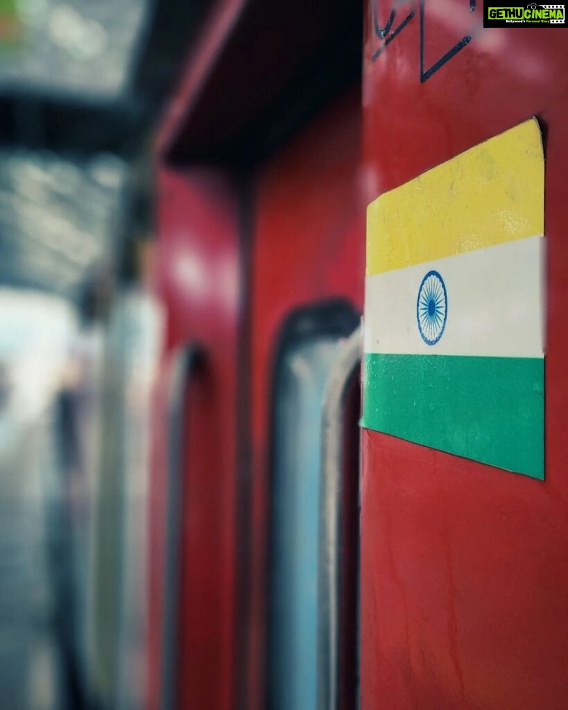 Aadhi Pinisetty Instagram - #Nammachennai #railwaystation #Mobilephotography #blackandwhitephotography Egmore