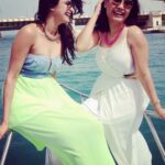 Aahana Kumra Instagram - It’s my Lamu’s birthday and I’ll slobber you with my love 💕👯‍♀️🌸💃 You are my soulmate! And I will always have your back baby girl! 🌸💃 I love you @yangchein85 and may we grow old together drunk in wine and cake! (Minus the calories!) 🫣😂🥹🥳🎂🍰🧁💕 Happy happy to you!! 💕👯‍♀️🎂 #happybirthday . . . . #birthdaygirl #birthdaylove #birthday #birthdaywishes #bestfriend #bff #bestfriend #bestfriendsforever #bestie #sisterhoodofthetravelingpants #sisterhood #sisterlove #aahanakumra Dubai UAE