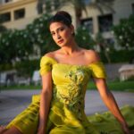 Aahana Kumra Instagram - “We are full of gossip and story, but as women, we are never the topics of of the conversation. Lady Whistledown never writes of our hearts. We are untold stories.” Queen Charlotte of Bridgerton 👸🪲❣️🦋 📸 by : @valeedanjumofficial Styling by : @juhi.ali MUA by : @makeupbyrosa.uae #mondate . . . #mondaymotivation #monday #mondaymood #aahanakumra #mondayvibes #mondaymantra #bridgerton #princesscharlotte #princessdiaries #photoshoot #dubai #dubailife Palazzo Versace Dubai