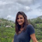 Aahana Kumra Instagram - God’s Own Country 🌴🥥🌦️🍃🦋🪲❣️ Gotta love Munnar ❣️❣️❣️ #kerelagodsowncountry #kerela . . . . #munnar #godsowncountry #hillstation #aahanakumra #travel #traveldiaries #traveller #solortraveller #incredibleindia #india #travelblogger #reels #reelsinstagram #reelsvideo #trending #trendingreels