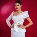 Aahana Kumra Instagram - As soon as you know how to trust yourself you will know how to live ⭐️ All dressed up for the @iwmbuzz digital awards 2023 🥂🫶 Outfit : @tanieyakhanuja Jewellery : @mkjewels_india Heels : @houseofprisca_ Photography : @karanhenry Styling : @juhi.ali Make up and hair : @makeup.artist.anusha #iwmbuzzdigitalawards2023 . . . . #aboutlastnight #alldressedup #awardsnight #awardseason #bestnegativelead #aahanakumra Mumbai - मुंबई