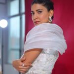 Aahana Kumra Instagram - Ninjas don’t wish upon a ⭐️ ⭐️ They throw them 🥷🥷 All dressed up for the @iwmbuzz digital awards 2023 🥂🫶 @applausesocial @sonylivindia @juggernaut_in10 Outfit : @tanieyakhanuja Jewellery : @mkjewels_india Heels : @houseofprisca_ Photography : @karanhenry Styling : @juhi.ali Make up and hair : @makeup.artist.anusha #iwmbuzzdigitalawards2023 . . . . #aboutlastnight #alldressedup #awardsnight #awardseason #bestnegativelead #aahanakumra Mumbai - मुंबई