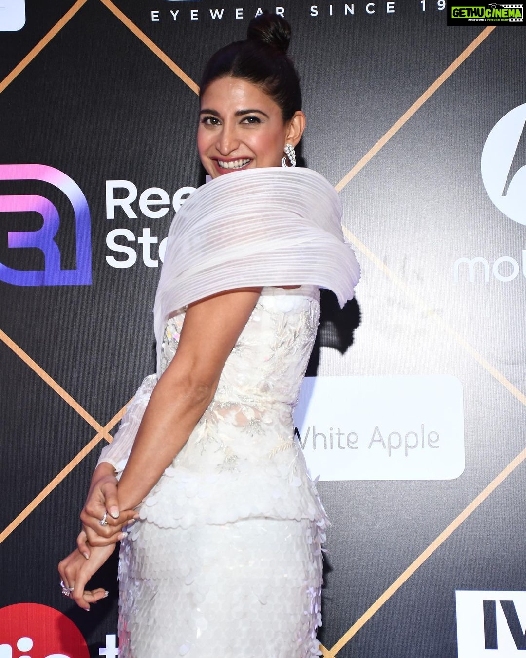 Aahana Kumra Instagram - And then there were the 🌟🌟 Thank you sooo much @iwmbuzz and my loving audiences for this wonderful honour! ❣️ My first attempt at playing a negative character and it’s garnered so much love 😂🫠 @samkhan you know I love you ❣️🙌 Everyone at @sonylivindia @applausesocial @sameern @jhavarpriya @segaldeepak @rajacharya1 @amarbirbajwa thank you for your support and love 🫶🥂❣️ #AvrodhTheSeigeWithin will always remain special for me! ❣️🌸🫶 📸 by : @anujmalkanphotography for the photos from the red carpet ❣️ @juhi.ali and @paragnm for being my number one cheerleaders 👯♀️🌸🙌 #bestnegativelead #awardsnight . . . . #awards #redcarpet #award #negativerole #avrodhthesiegewithin #aahanakumra #celebration #monday #mondaymood #mondate Mumbai - मुंबई