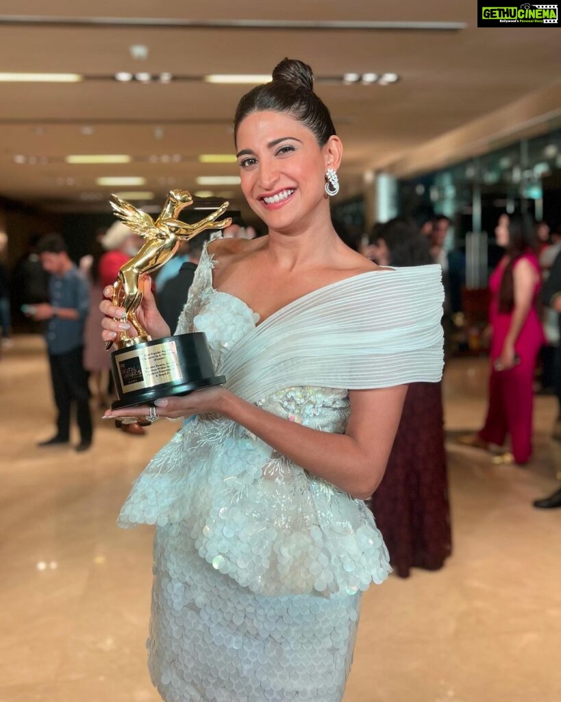 Aahana Kumra Instagram - And then there were the 🌟🌟 Thank you sooo much @iwmbuzz and my loving audiences for this wonderful honour! ❣️ My first attempt at playing a negative character and it’s garnered so much love 😂🫠 @samkhan you know I love you ❣️🙌 Everyone at @sonylivindia @applausesocial @sameern @jhavarpriya @segaldeepak @rajacharya1 @amarbirbajwa thank you for your support and love 🫶🥂❣️ #AvrodhTheSeigeWithin will always remain special for me! ❣️🌸🫶 📸 by : @anujmalkanphotography for the photos from the red carpet ❣️ @juhi.ali and @paragnm for being my number one cheerleaders 👯‍♀️🌸🙌 #bestnegativelead #awardsnight . . . . #awards #redcarpet #award #negativerole #avrodhthesiegewithin #aahanakumra #celebration #monday #mondaymood #mondate Mumbai - मुंबई