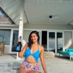 Aahana Kumra Instagram - Id the ocean can calm itself So can you We are Both salt water mixed with air🌊🐬🐳🐙🏖️🦀🐚🐠 #mondayblues #mondaymotivation . . . #monday #mondaymood #mondayvibes #mondaymorning #mondays #aahanakumra #maldives #vacation #holiday Maldives, Baa Atoll