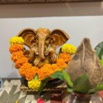 Aahana Kumra Instagram - Grah Pravesh on Ganesh Chaturthi 💕👯‍♀️🫶🙏🌺🏡🌻 #ganpatibappamorya #ganeshchaturthi . . . . #ganpati #ganpatidecoration #ganpatifestival #aahanakumra Mumbai - मुंबई