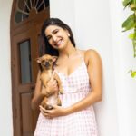 Aahana Kumra Instagram – 🐶🐾🏡🌸💕
Thank you @monsterpari for being the best partner in cuteness 💕🐾
#happysunday y’all!!
Styling : @abhimanyusinghtomarr 
Photography : @yashjangidphotography 
Make up : @omsenmakeup 
Location : @vanaam_ami_jaipur 
.
.
.
.
#sundaymorning #sunday #morning #morningvibes #sunday #sundayfunday #sundaybumday #puppylove #puppy #chiuwawa #aahanakumra #jaipur Jaipur – The pink city