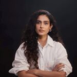 Aakanksha Singh Instagram – Hey Fan-mily ❤️

Elated to share this Golden Opportunity for all Aspiring Makeup Artists, Hair Stylists & Fashion Stylists to learn & train from the Best and be a part of Indian Film & Tv fraternity. 

Only at “ IMUSE Academy “ – India’s 1st Truly International Makeup, Hair & Fashion Styling Academy, Now in MUMBAI! 💥

ENROL NOW & I shall see you soon there 🤗💐

Choose Your Freedom, Choose Your Self!

@imuseacademy
@nehaadhvikmahajan

A Film by @adhvik_official

#freedomofchoice #creatingglobalartists  #imuseacademy #makeup #hair #fashionstyling