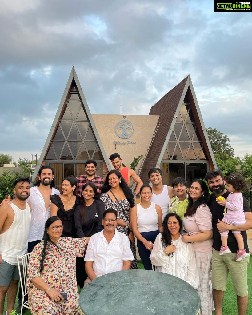 Aakanksha Singh Instagram - A weekend to remember ♥️ with my Precious people at @oakwoodfarmsjaipur Thankyou for the lovely hospitality.. Got to spend the day at this beautiful property in Jaipur.. . . This birthday was beautiful in so many ways,My Heart is full of gratitude for everything I have in my life, My People,My profession,everything that I experience.. one thing I am learning with each passing time is never take anything for granted..so Iam grateful for the minutest things in life. What my heart craves for is love and time I spend with my loved ones over anything .. didn’t plan to “celebrate” “celebrate” the day but then I wanted to feel good about being born thus thought of celebrating it in a way,papa would have wanted , I missed papa a lot that day and was very vulnerable,but one thing I knew that he will be very happy seeing us all together.. ♥️ I cried I laughed I smiled .. thank you my loves for always being there for me @kunalsain17 @singhchayanika @i_a.b.h.i.s.h_k @harshvardhansethsingh @kanika.ajmera @kanika_vijay @a.d_yadvendra @naveen_choraria @sain.indra @renu.seth1962 @manishjainbb3bb3 @ankxrinx @mathurabhishek86 #timon #aganaya @priyankasethia23 wish you were here I love you guys..♥️ And last but not the least the fans and well wishers Iam grateful for each one of you who sent me their love and blessings through their text, Dm’s,emails etc. Your love means a lot to me..It feels special .. 🥂 Aakanksha