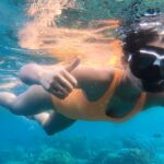 Aakanksha Singh Instagram – The ocean is like a big blue heart that connects all living creatures. We must protect it for the sake of our own survival~ Eugenie Clark

#happyworldoceansday 🌊🐠🐬🌅🤿💙