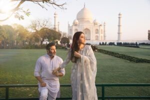Aarthi Instagram - Ending the Month of Love with the memories of 14.02.2023 ♾️🤍
 
#februaryfeels #valentinesvibes #throwingitback #tajmahal #wonderoftheworld #prideofindia #yearofbucketlistchecks #validatingourlove #memoriesforlife

📍 Taj Mahal
📸 @abhishekbaliphoto