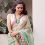 Aarthi Instagram – Feeling Grand in Green 💗
.
.
.
. 
💎 @vjjewelleryvision