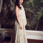 Aarthi Instagram – ‘My woman is the kind of woman who understands what looks good on her and she sticks to it.’ – Sabyasachi Mukherjee
✨
✨
✨
#celebratingsabyasachi #launchluncheon #indiandesigners #fashionnova #fashiongram #hyderabad_diaries #falaknumapalace #instafashion #sabyasachijewellery #sabyasachi #justanotherdayforthisgirl 
👗 @sabyasachiofficial @evoluzionestyle 
💄 @leiyamua 
💆🏻‍♀️ @deepakmohanty1985 
💎 @sabyasachiofficial 
📸 @squintvision