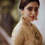 Aarthi Instagram – Rain or sun.. just fashun ✨