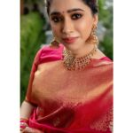 Aarthi Instagram – I don’t do petty. I do pretty 💕
.
.
.
.
.
.
.
.
.
#weddingseason #glamitup #blingiton #bigfatindianwedding #familytime #glamtribe #takesavillage #throwback 
💎 @vjjewelleryvision 
💄 @leiyamua 
💆🏻‍♀️ @dolma.tamang 
📸 @kiransaphotography 
🧍🏻‍♀️ @nasima28