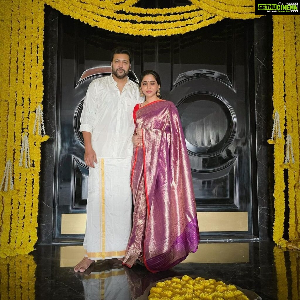 Aarthi Instagram - Love and light from ours to yours always 🤍✨ Happy Diwali 🪔 @jayamravi_official #Repost @jayamravi_official with @get.repost ・・・ தீபாவளி நல் வாழ்த்துக்கள் 🙏🏼