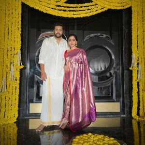 Aarthi Instagram - Love and light from ours to yours always 🤍✨ 
Happy Diwali 🪔 @jayamravi_official 

#Repost @jayamravi_official with @get.repost
・・・
தீபாவளி நல் வாழ்த்துக்கள் 🙏🏼