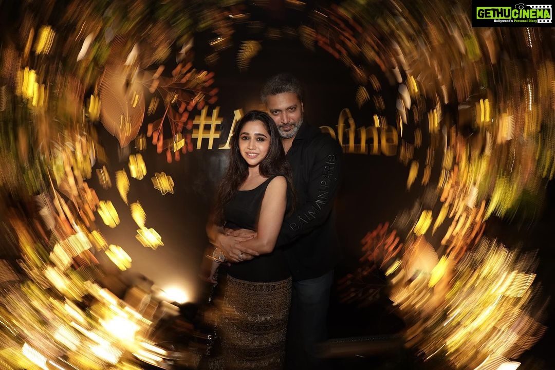 Aarthi - 93.9K Likes - For someone who’s never had an adult birthday party, it’s gonna take me a while to get over this one 🙃✨
.
.
.
.
#anotheryeararoundthesun #friendsnight #celebrations #tooldfriendsandnew #milestonebirthday