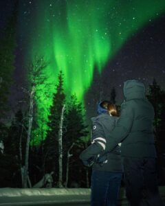 Aarthi Instagram - ‘Those who don’t believe in magic will find it here’ 💚🇫🇮 
.
.
.
.
📸 @lappimeri
#laplandlove #auroraborealis #northernlights #finnishlapland #magic #coupletravel #travelgram #finland2023 #visitfinland #happycountry #bucketlistcheck #chasinglights #chasingdreams