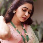 Aarthi Instagram – Feeling Grand in Green 💗
.
.
.
. 
💎 @vjjewelleryvision