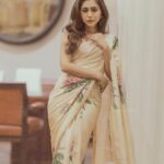 Aarthi Instagram - Truth be told, I’m just a vintage soul 🩷