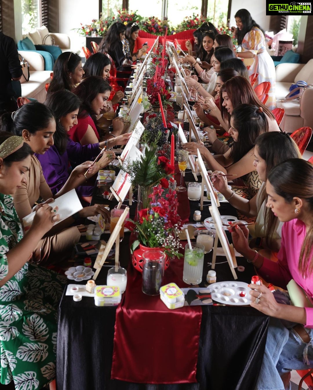 Aarthi Instagram - It takes a village to maketh a perfect noon β¨ β€οΈ π€ π π§‘ π π¨ @confettiplanners π @shradha_lulla_gourmet_desserts @tajcoromandel π§π»ββοΈ @omaaroninsta π₯ @kiransaphotography π @dolcegabbana π @tedbaker π @dior π @prakatwork ππ»ββοΈ @phiphi_shimray #ittakesavillage #teamworkmakesthedreamwork #givingduecredit #birthdaycelebrations #instagood #aartiravi