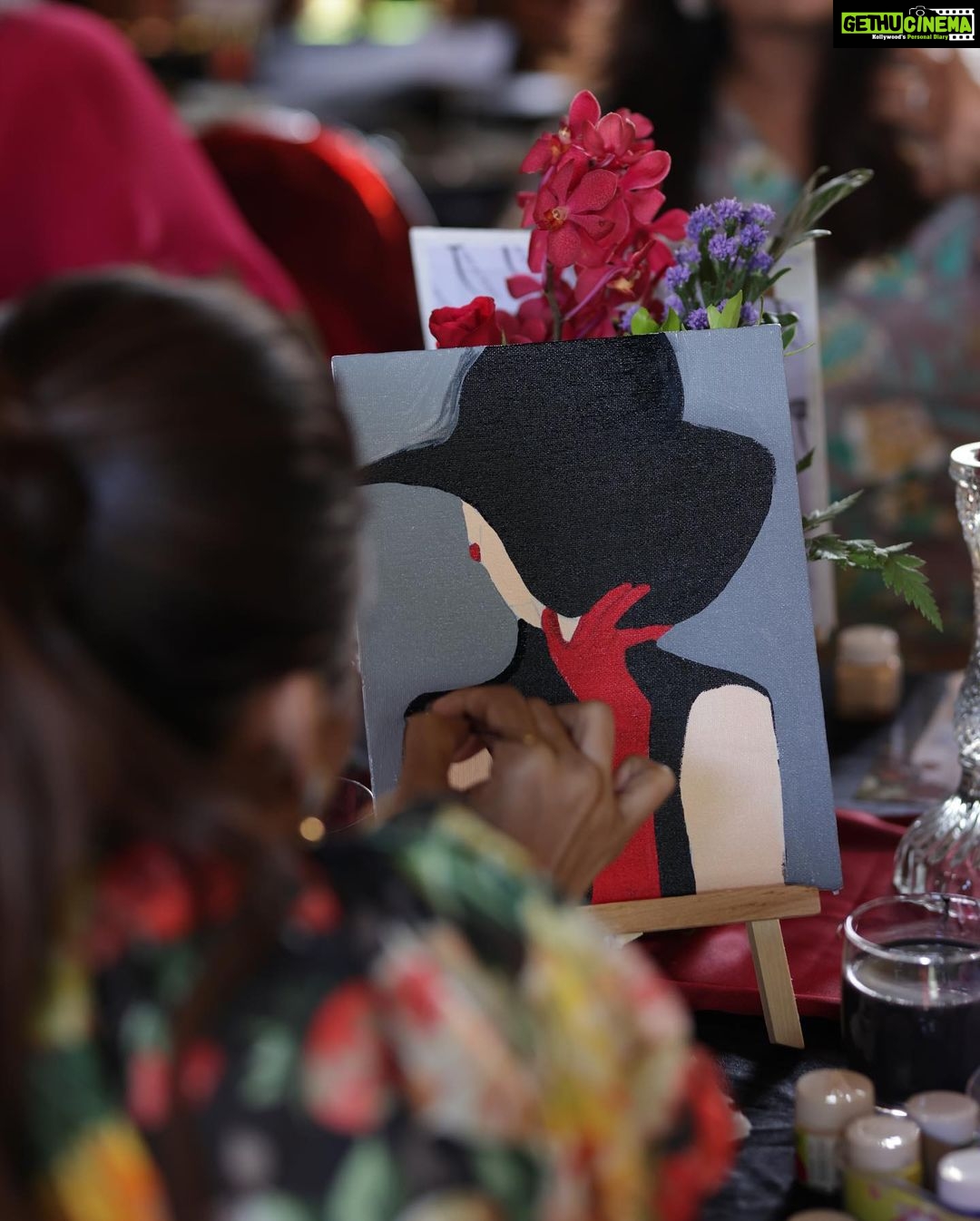 Aarthi Instagram - It takes a village to maketh a perfect noon β¨ β€οΈ π€ π π§‘ π π¨ @confettiplanners π @shradha_lulla_gourmet_desserts @tajcoromandel π§π»ββοΈ @omaaroninsta π₯ @kiransaphotography π @dolcegabbana π @tedbaker π @dior π @prakatwork ππ»ββοΈ @phiphi_shimray #ittakesavillage #teamworkmakesthedreamwork #givingduecredit #birthdaycelebrations #instagood #aartiravi