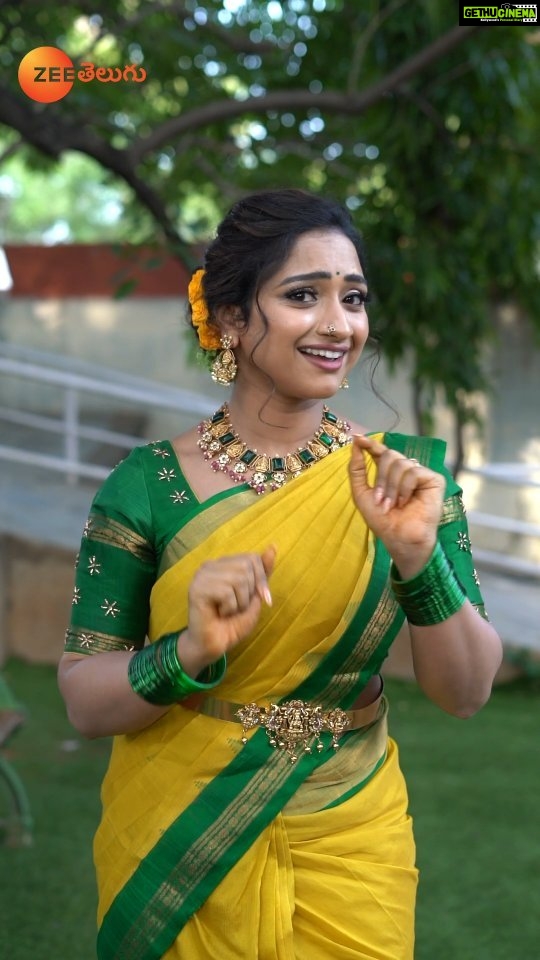 Aashika Padukone Instagram - Nayani Entha Cute Ga Dance Chesindo Kada😍😍 #Trinayani #TrendingReelsOnZee #ZeeOnTheGoReels #ZeeTelugu @ashikapadukone_official