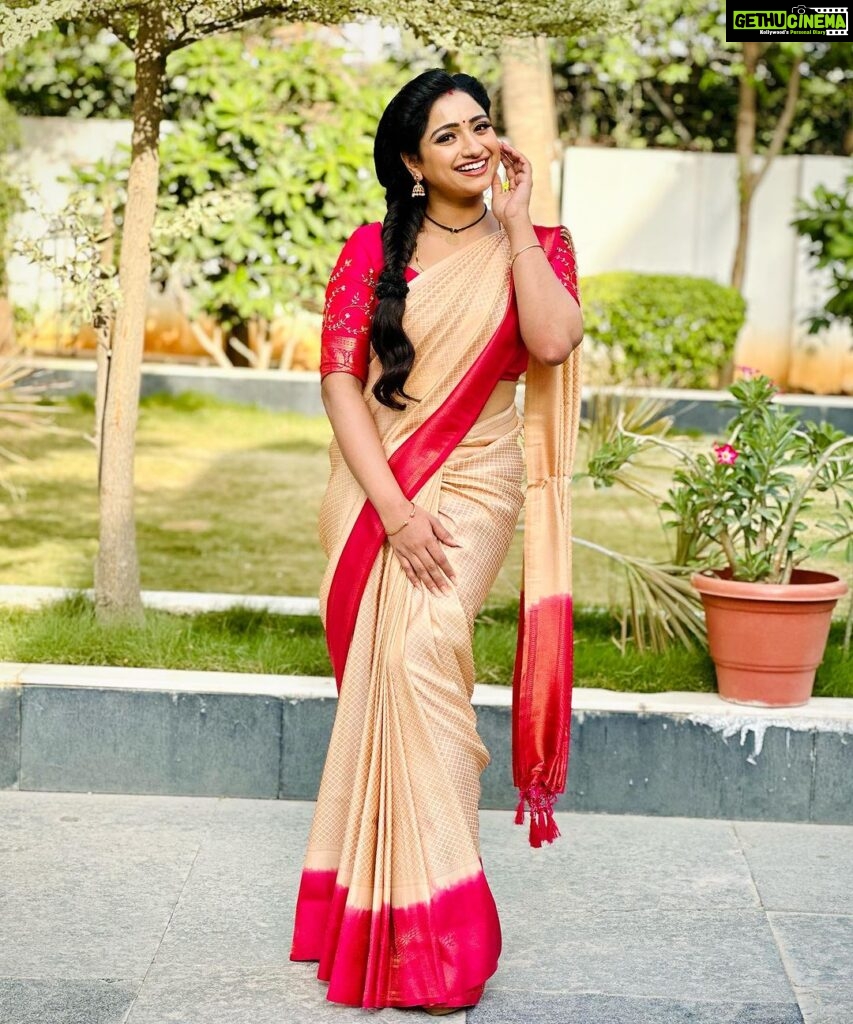 Aashika Padukone Instagram - Beautiful saree by @sarees_wholesale_collection ♥ Hyderabad