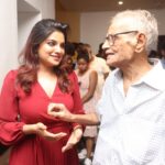 Aathmika Instagram - Happiness is seeing your Thatha’s face beaming in pride!!! He is easily 90+ and effortlessly climbed stairs to watch his granddaughter film. For a man who doesn’t get impressed easily finally appreciated for a part I have done in the film “ kannai nambhathey “ and he gave his feedback on the skills I should develop on how to be successful, I happily obliged. Precious are these moments that I will treasure forever ❤️ Thank you @arunprasath_photography for capturing these wonderful moments 😇