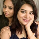 Aathmika Instagram – The best place to be is with your loved ones… Welcoming 2023 with all smiles and best ones around. Wishing you all a very happy #NewYear lovelies ❣️

swipe right 4 more fam craziness 🥳

#aathmihearts