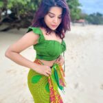 Aathmika Instagram - Lost in paradise 🏝 🌊 💫 #sunset