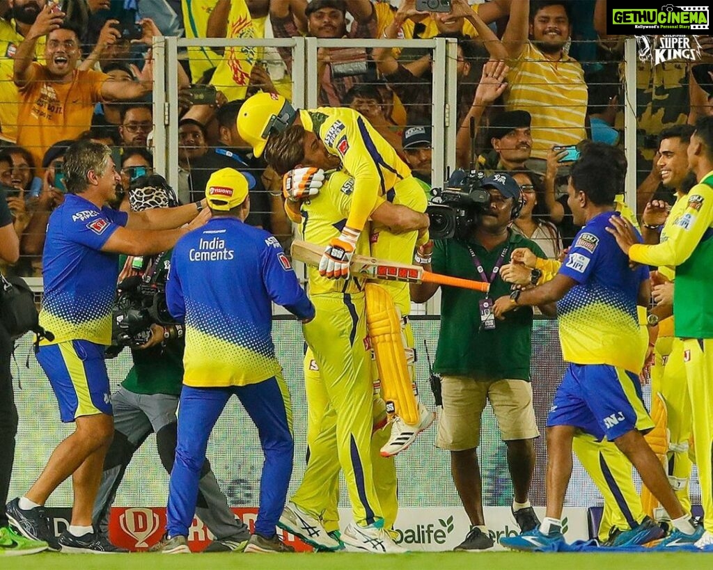 Aathmika Instagram - The course of destiny it took for ChennaiSuperKings to win this match will be remembered in times to come!! This is CSK 💛🔥🐐 Thothalum Jechalum #CSK dha but Jechitom Mara 🦁